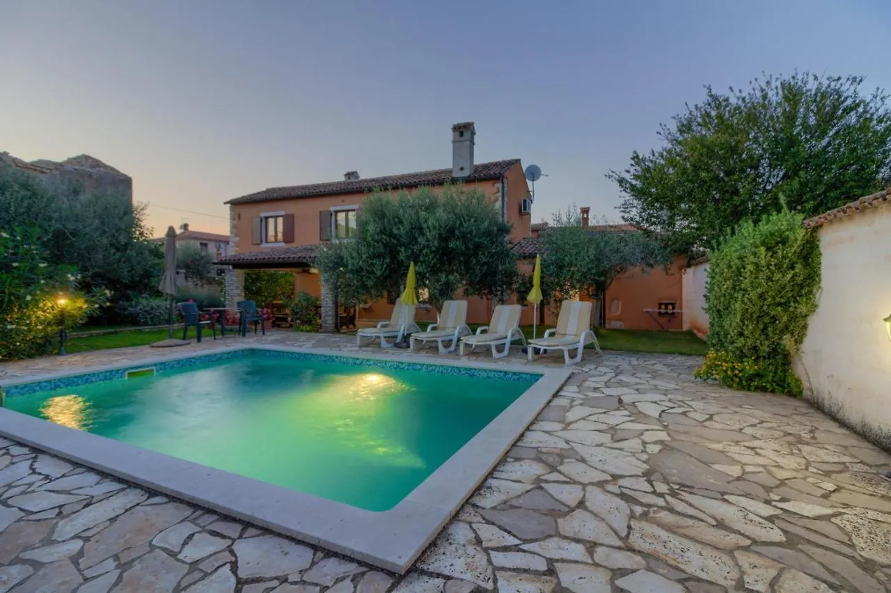 Villa Anamaria Sisan
