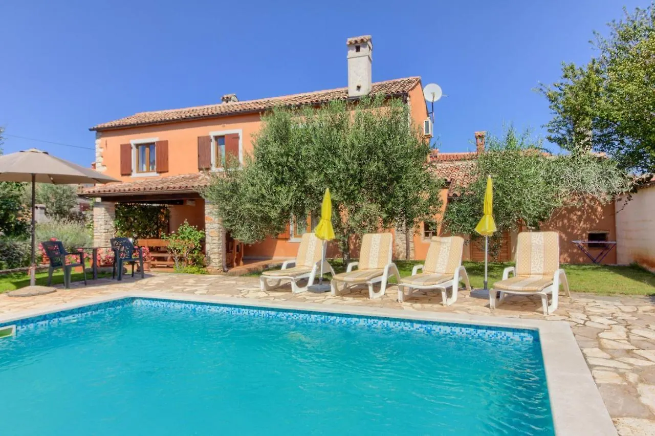 Villa Anamaria Sisan