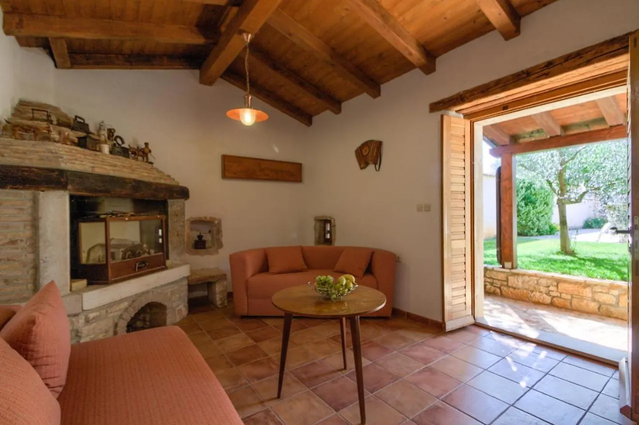 Villa Anamaria Sisan 0*,  Croatia